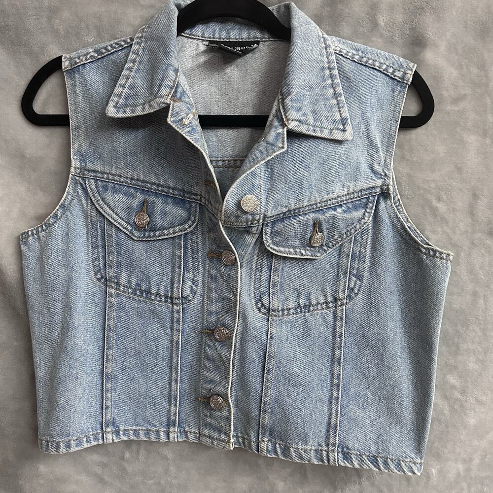 JRs Denim Vest M Sleeveless Pockets 80s 90s Cropped western boho festival spring